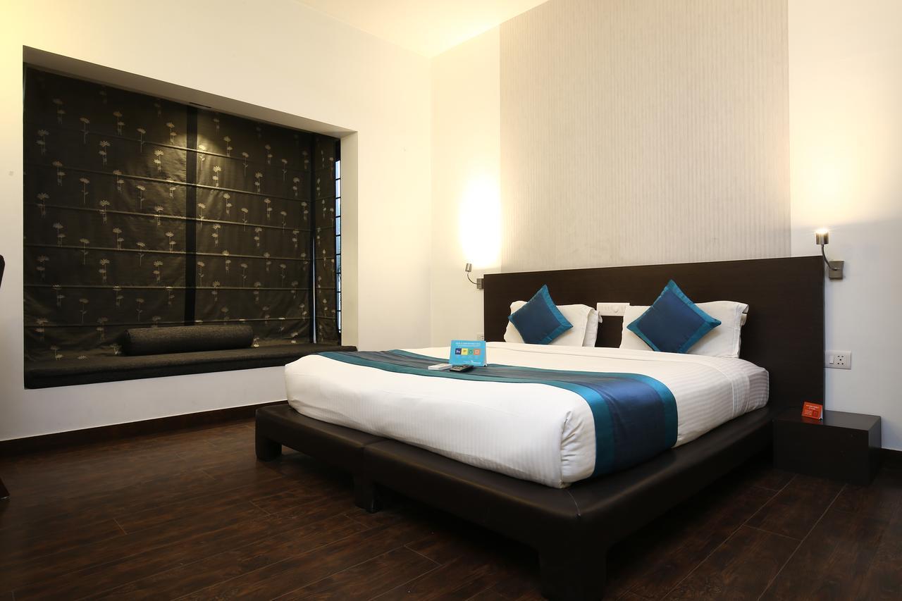 Hotel The Saneer Jaipur Extérieur photo