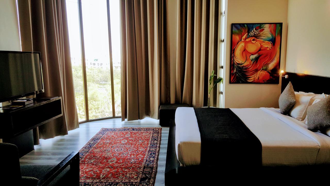 Hotel The Saneer Jaipur Extérieur photo